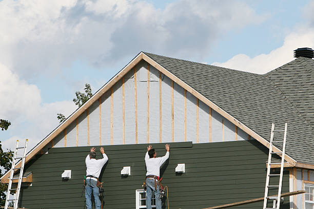 Professional Emergency Siding Repair technician working in Pulaski, PA